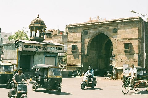 Explore the Ahmedabad of yore with these 5 iconic eateries in the city