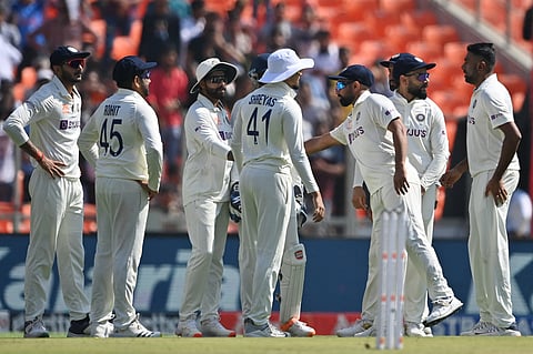 IND vs AUS 4th Test | Australia elect to bat first, 75/2 at Lunch