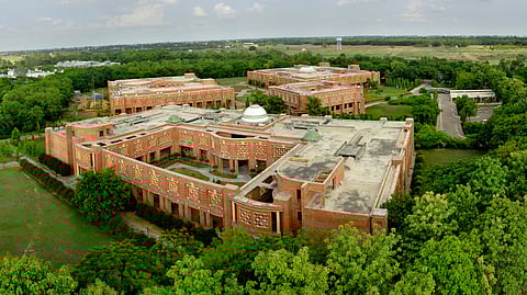 IIM Lucknow sets up a new centre of happiness to help increase workplace performance