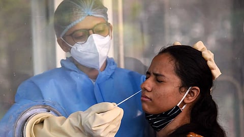 'Wear masks in public places', advise doctors as active COVID cases reach 273 in Lucknow