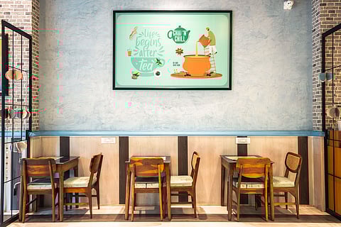 Head to Chai 'n' Chill in Lucknow for a mouthwatering tour of India!