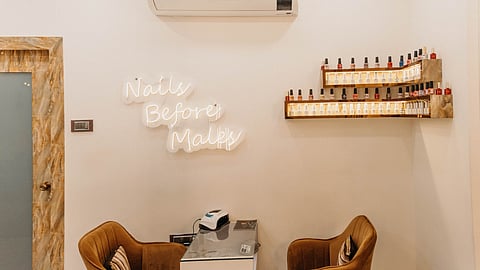 From quirky nail art to pretty extensions, Lucknow's Tanisha Sahni Salon can be your new nail haven!