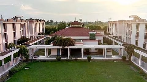 IIT Kanpur kickstarts ‘Startup Gateway for Garbage Free Cities’ under Swachh Bharat Mission-Urban