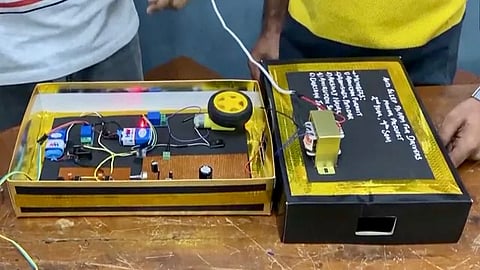 Knocksense Shorts | Indore students develop anti-sleep alarm for night-time drivers