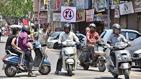 Driving on the wrong side can now attract license suspension in Kanpur