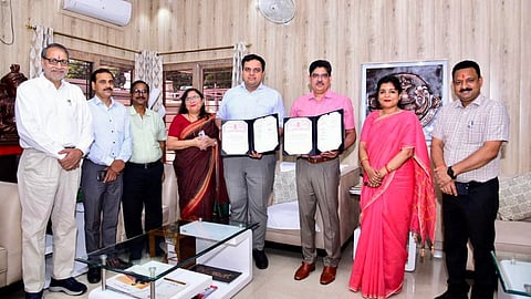 Knocksense Shorts | Lucknow University signs MOU with UPNEDA to promote renewable energy