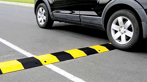 In Indore, new uniform speed breakers and traffic signals to ensure road safety