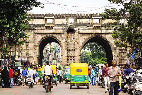A stroll through the vibrant local markets of Ahmedabad