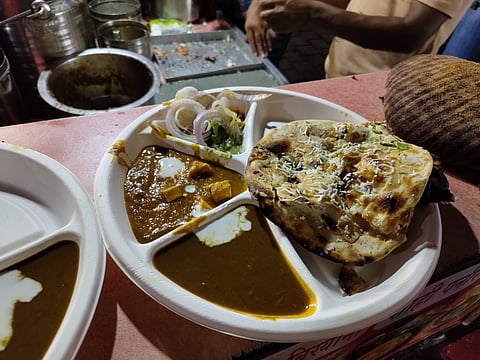 Craving crunchy and cheesy Naans? Try Delhi ke Mashhoor Chur Chur Naan on CG Road, Ahmedabad