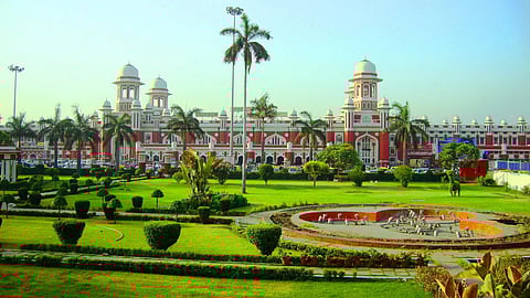 Charbagh Railway Station