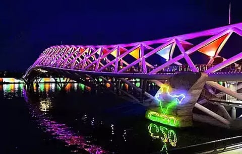 Knocksense Shorts | Ahmedabad lit up for U20 Summit; Riverfront and Atal Bridge temporarily closed