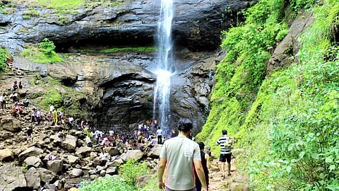 Plan a monsoon trip to the bubbling & serene Zenith Waterfall, 2 hrs away from Mumbai