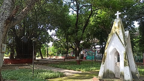 Did you know about the 'Victims of 1857' memorial in Hazratganj?