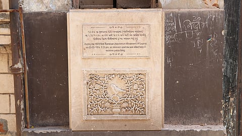 Remembering lives: Ahmedabad's Memorial to a sparrow martyr in Dhal Ni Pol