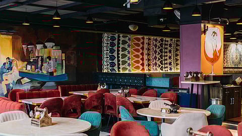 From whimsical to royal, here are some fine dining experiences in Lucknow you must not miss!