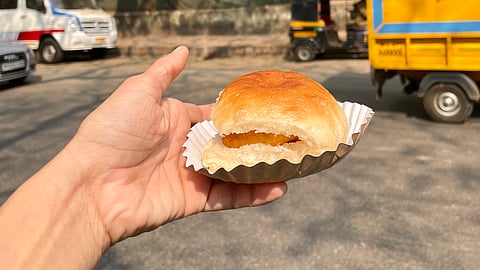 This 'World Vada Pav Day' let’s take a look at our beloved street-food snack and its origin!