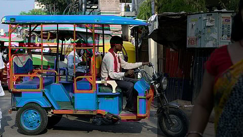 5-year-old e-rickshaws in Lucknow to be considered "unfit", RTO declares