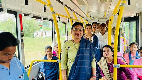 Knocksense Shorts | FREE bus rides for women on Rakshabandhan in Lucknow & 13 other UP districts