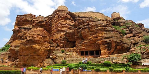 Up for a historical trip? Plan a weekend getaway from Indore to Bhimbetka, 'The Rock' Shelters!