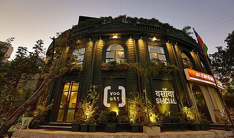 Think you’re a 'Quiz Whizz'? Gear up for 'Let's Get Quizzical' at Versova SOCIAL, this Sunday!