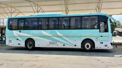 Knocksense Shorts | MSRTC electrifies 70% of buses on Mumbai-Pune route; know details