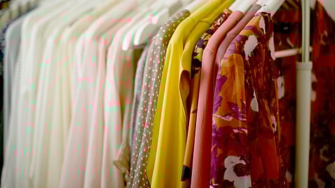 Shoppers, avail buck-saving Knocksense deals on hep lifestyle & fashion labels in Lucknow!