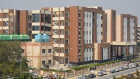 Knocksense Shorts | Lucknow's SGPGI to soon get a separate multidisciplinary transgender clinic