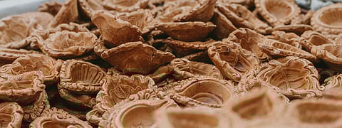 In Pics | Markets of Lucknow engulfed in Diwali vibes