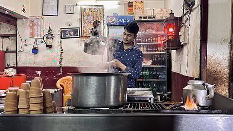 THIS underrated chai spot in Kapoorthala should be your next hangout spot in this weather!