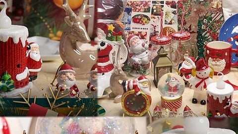 Adding to the Christmassy vibes, Bandra's 70-YO Cheap Jack is ready with its holiday delights!