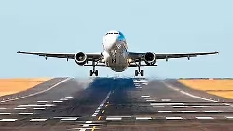 Knocksense Shorts | Indore Set to Introduce Seventh Mumbai Flight from January 16