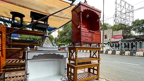 Know about THIS unique 50-YO market, a testament to Lucknow's Ganga-Jamuni Tehzeeb!