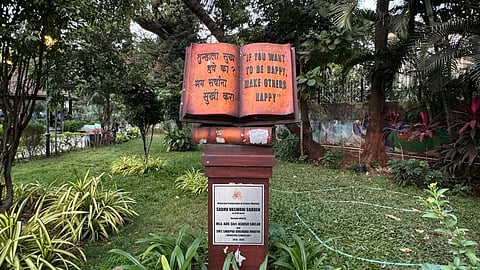 Unwind at THIS garden in Bandra, offering a 'green' break amid the bordering concrete jungle