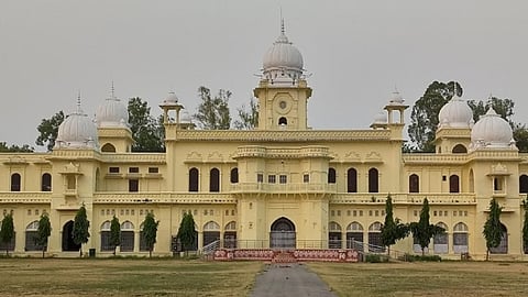 Knocksense Shorts | University of Lucknow placed on 33rd spot in Uni World Rankings, 32nd in IIRF