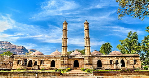 A weekend getaway to Champaner and Pavagadh Archaeological Park from Ahmedabad