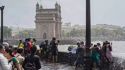 Maharashtra braces for pre-monsoon relief; light rains & thunder showers predicted in certain areas
