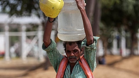 IMD issues red and orange alert for several parts of West UP; temp in Lucknow crosses 40°C mark
