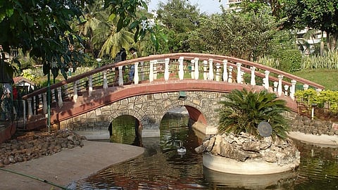 Bandra residents launch signature campaign against new parking fee proposal at Joggers' Park