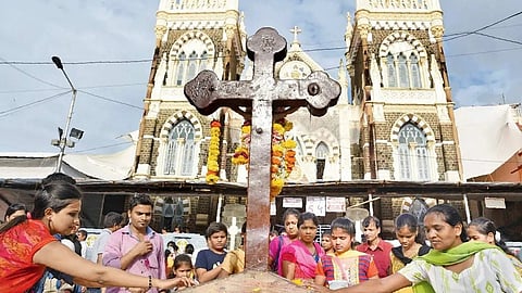 Bandra un-Fair? Stallholders rent row continues; 400% surge brought down to 53%