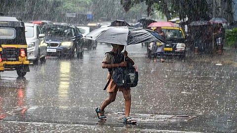 Mumbai to experience a wet weekend; IMD under scrutiny for faulty July forecasts