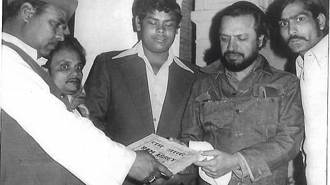 From Indira Gandhi to Imtiaz Ali, THESE Iconic eateries in Lucknow have served the most famous!