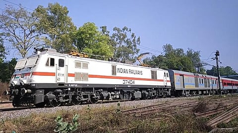 Indian Railways extends services of 2 special trains from Mumbai's LTT; Check details
