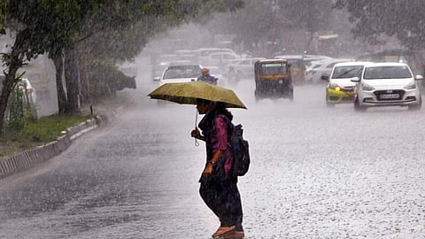 Ahmedabad receives scattered rainfall, city's largest lake remains severely unfilled!