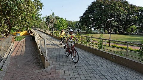 Pedal through Mumbai's FIRST cycling park in Juhu, beckoning locals and cyclists since 2011
