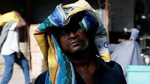 Mumbai records highest daytime temperature in Maha at 35.8°C; dry weather predicted to persist