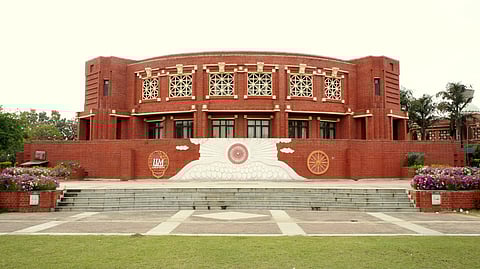 Advance your career in Management Research: Apply now for IIM Lucknow’s 2025 doctoral programme