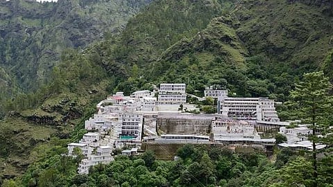 Calling all devotees and explorers: This IRCTC tour package from Lucknow is perfect for you!