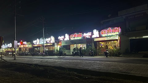 Dig in at THESE dhabas near Ekana Stadium, for a delish finale of the Diljit concert in Lucknow