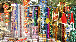 Bring holiday spirit to life: 5 shops in Ahmedabad for Christmas shopping!