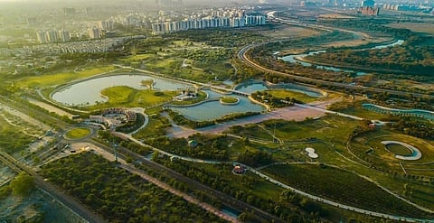Lucknow's Janeshwar Mishra Park faces fish mortality crisis; LDA implements strict feeding ban!